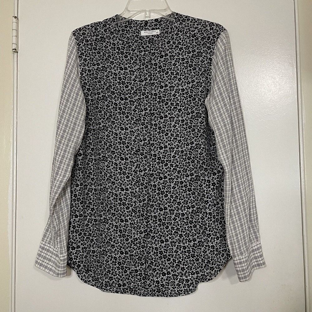 NWOT EQUIPMENT black floral silk button down blouse shirt size medium